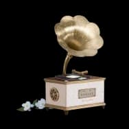 Leaf Phonograph